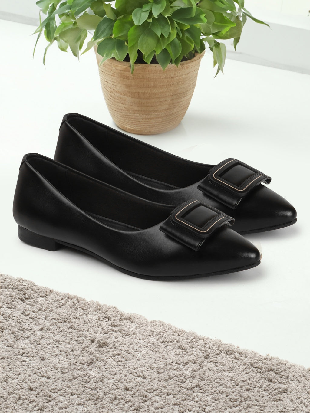 Liscott Comfortable Flats for Women