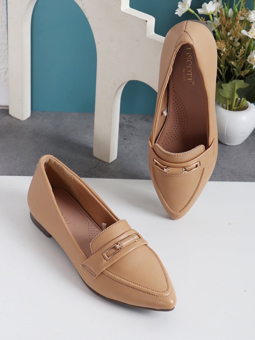 Liscott Comfortable Flats for Women