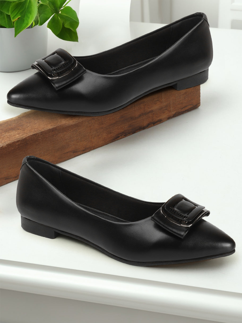 Liscott Comfortable Flats for Women