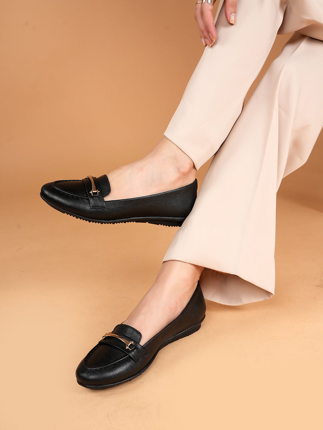 Liscott Comfortable Flats for Women