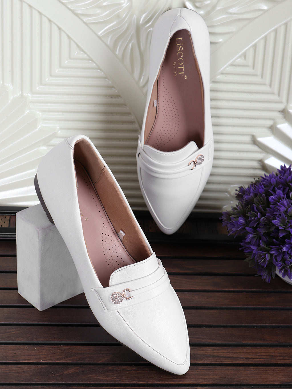 Liscott Comfortable Flats for Women