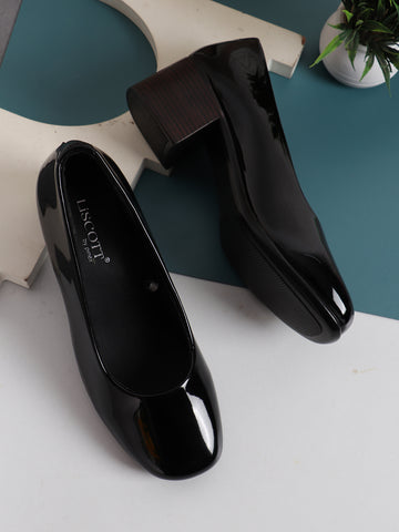 Black Coloured Round Toe Block Heels Pumps