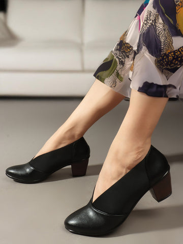 Women Black Coloured Block Solid Pumps