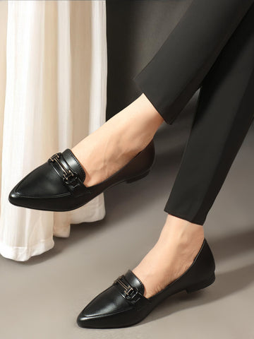 Women Black Coloured Pointed Ballerinas