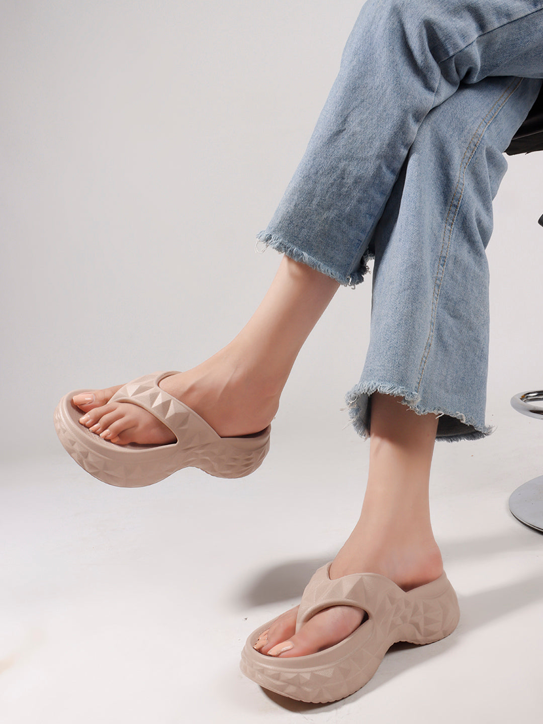 Liscott Comfortable Clogs for Women